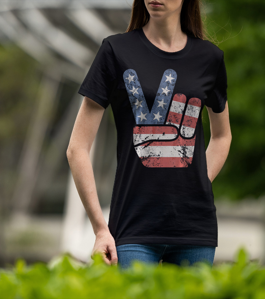 Vintage USA American Flag Peace Sign T-Shirt