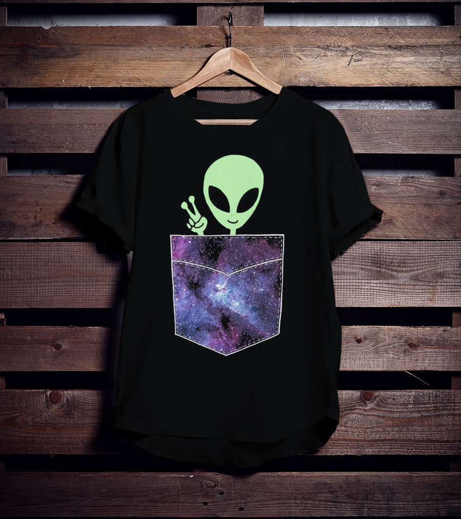 Alien Peace Sign Galaxy Pocket UFO Cos T-Shirt