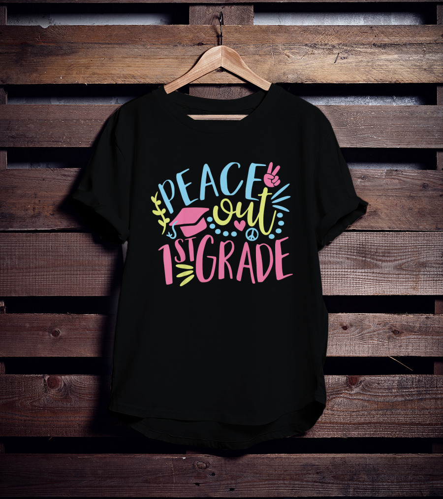 Peace Out 1st Grade Rainbow Heart Peace Sign Graduation T-Shirt