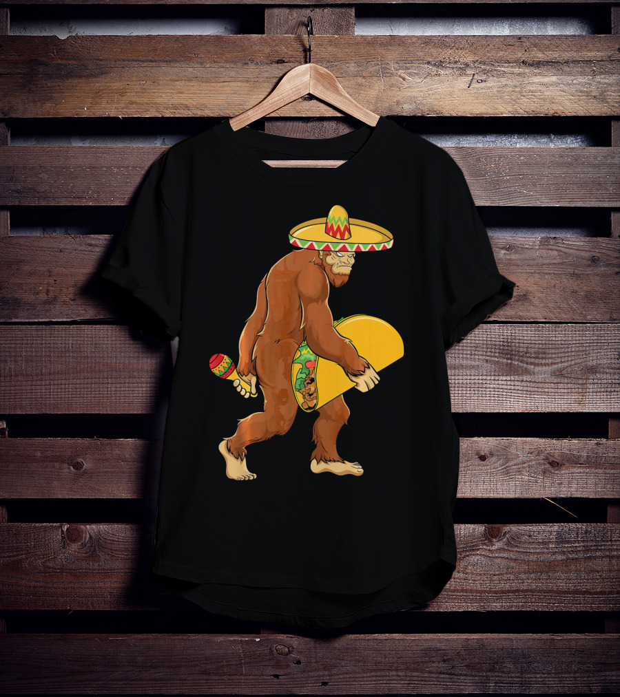 Bigfoot Cinco De Mayo Sombrero Taco Maraca T-Shirt