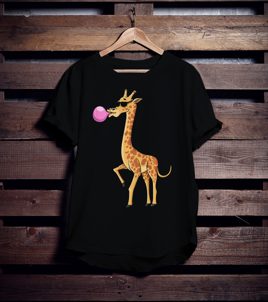 Funny Bubble Gum Blowing Giraffe Animal T-Shirt