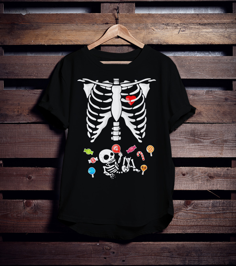 Baby Skeleton Candy Heart Ribcage Halloween Pregnancy T-Shirt