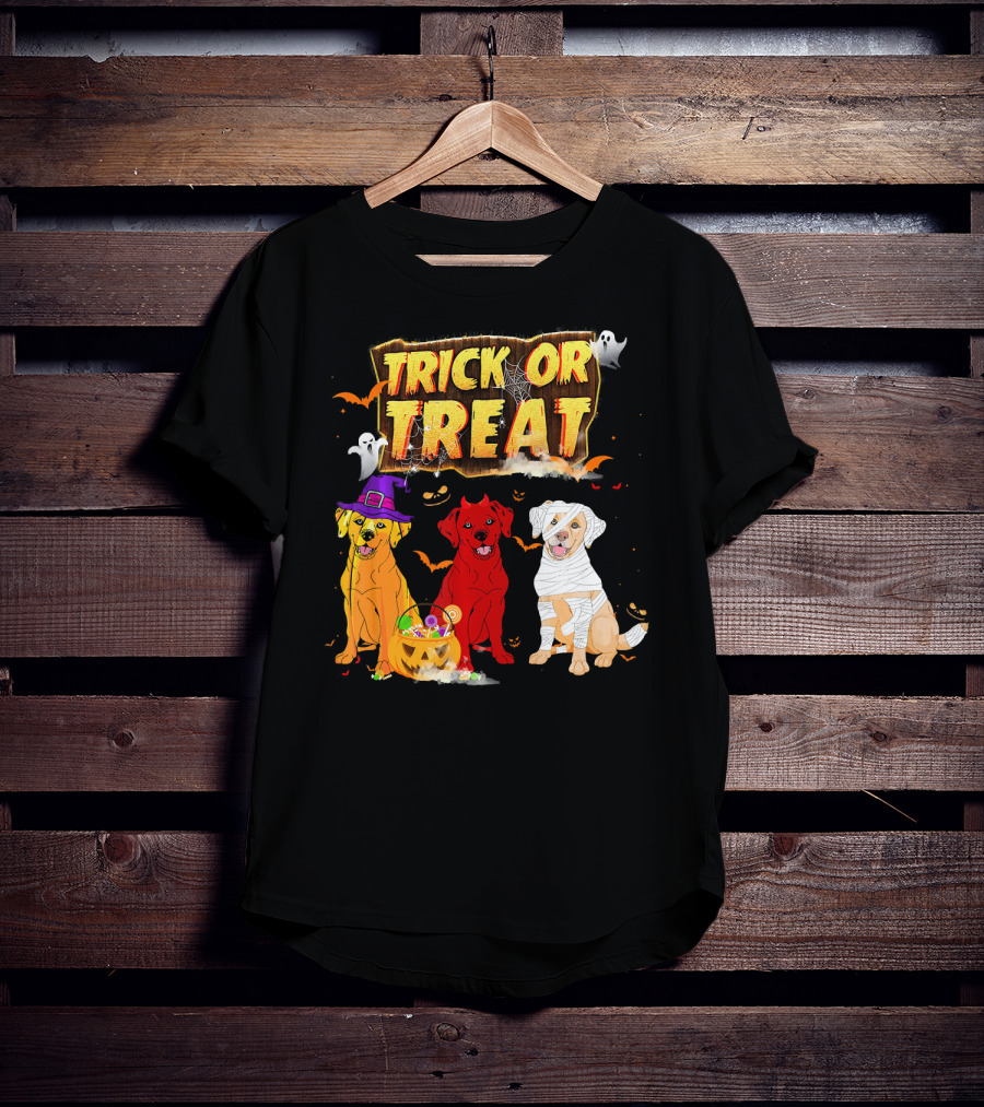Trick Or Treat Three Labrador Retrievers Halloween Pumpkin Candy Ghosts T-Shirt