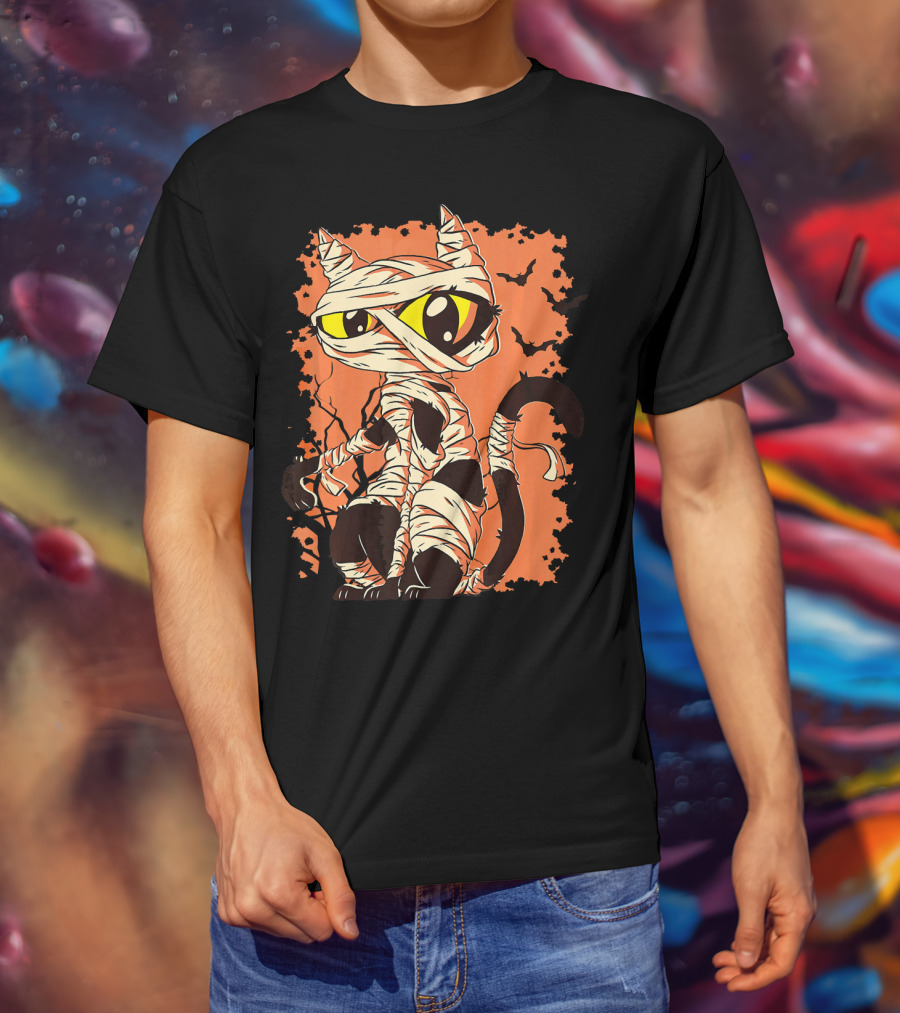 Mummy Cat With Yellow Eyes And Halloween Bats T-Shirt