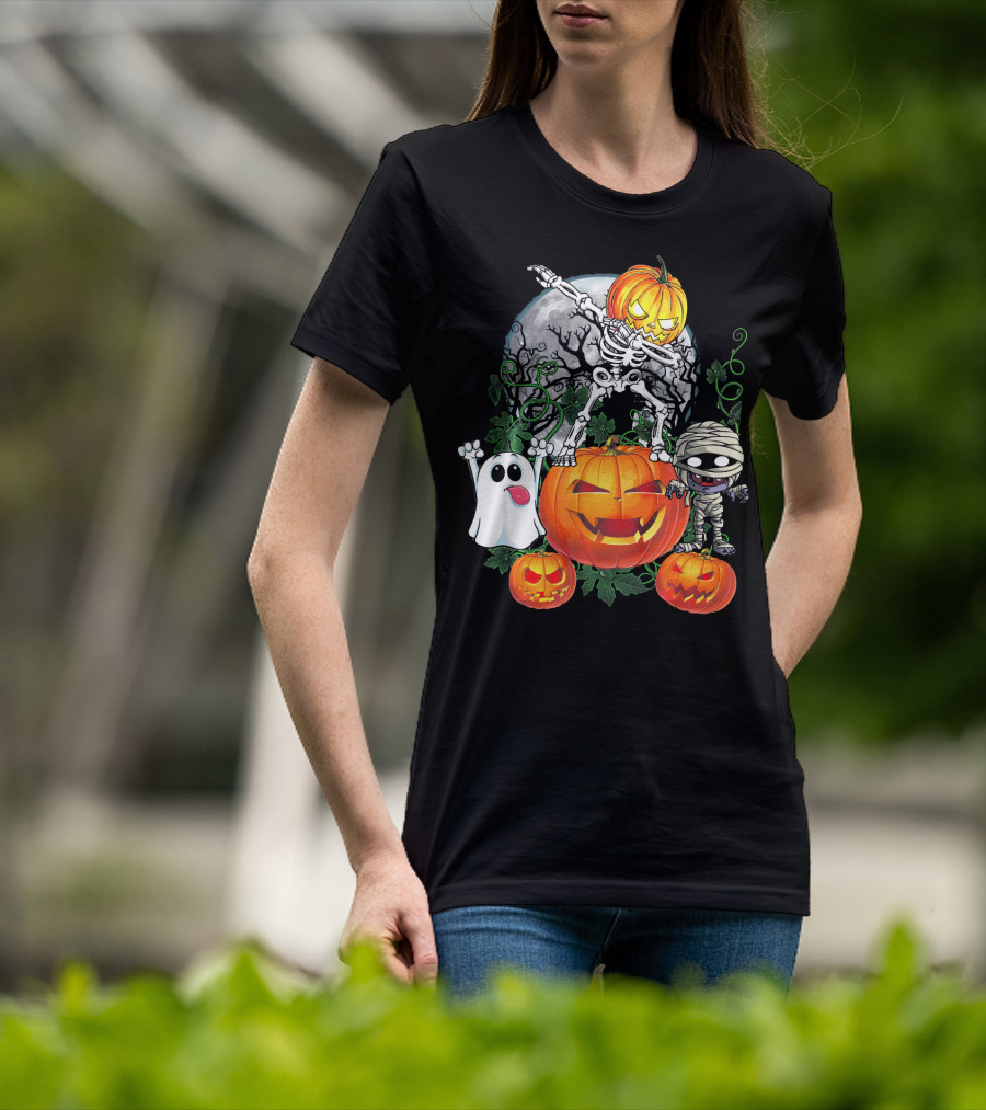 Dabbing Skeleton Pumpkin Ghost Mummy Halloween Moon Scene T-Shirt