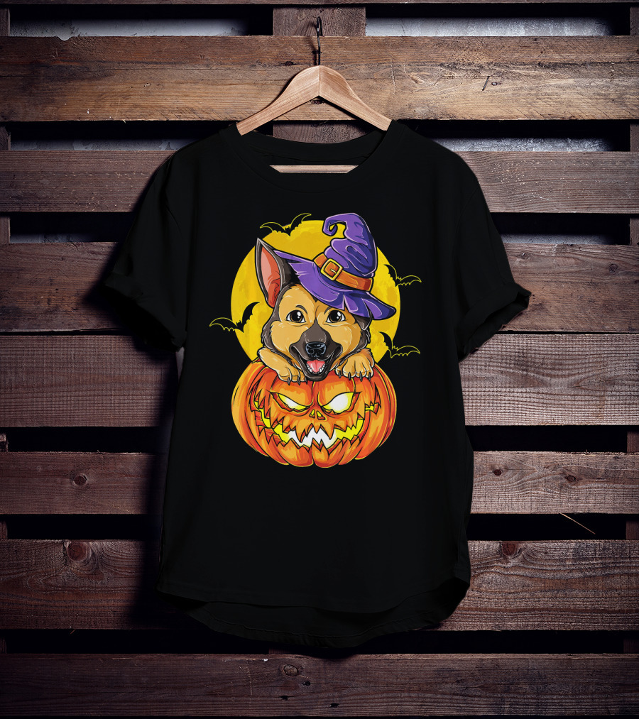 German Shepherd Pumpkin With Witch Hat And Bats T-Shirt
