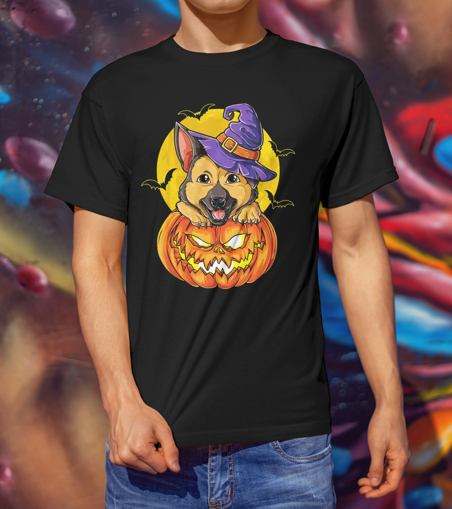 German Shepherd Pumpkin With Witch Hat And Bats T-Shirt
