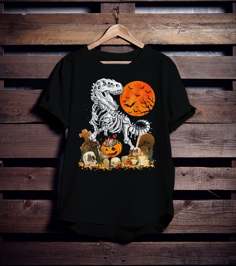 Halloween Dinosaur Rex Skeleton With Pumpkin And Full Moon T-Shirt