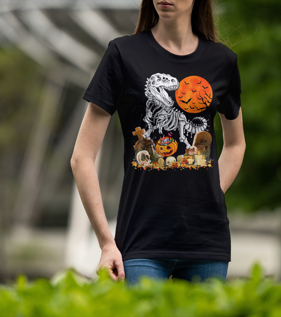 Halloween Dinosaur Rex Skeleton With Pumpkin And Full Moon T-Shirt