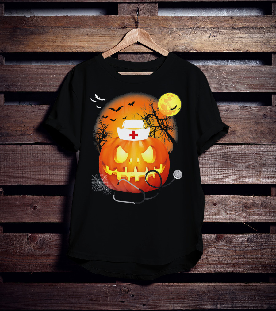 Nurse Halloween Pumpkin With Stethoscope And Bats T-Shirt