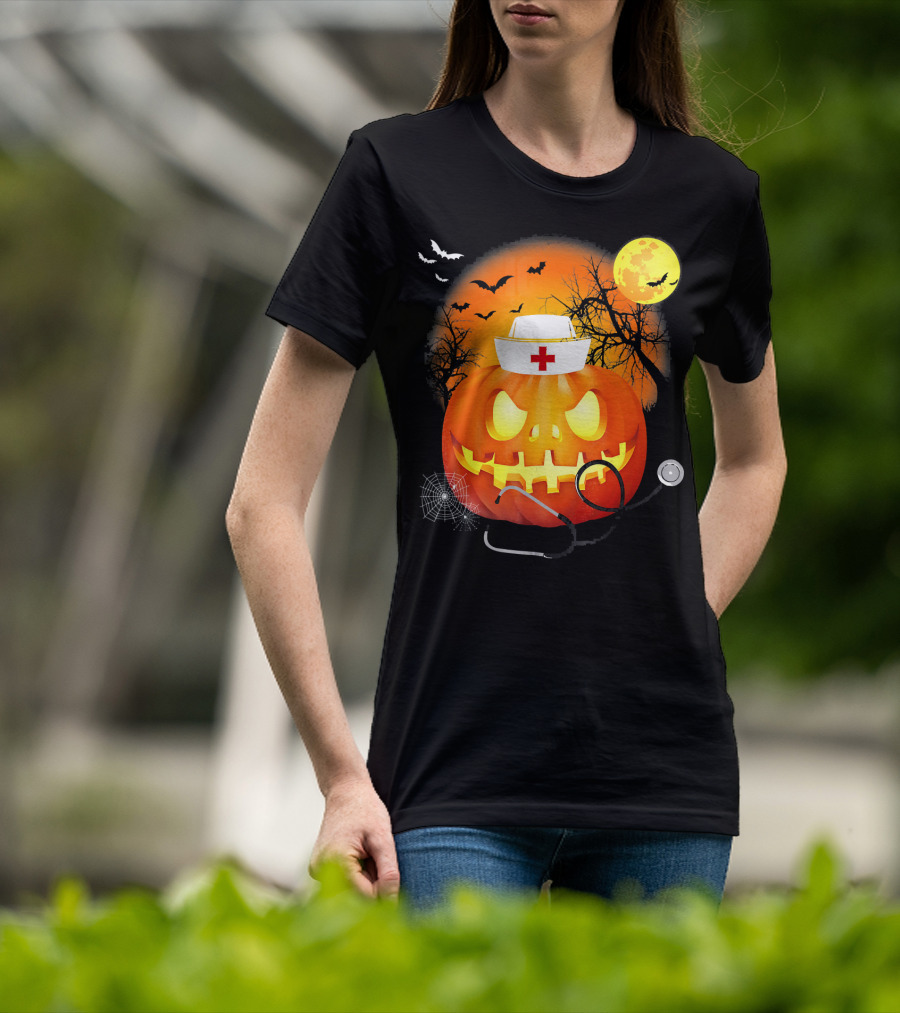 Nurse Halloween Pumpkin With Stethoscope And Bats T-Shirt