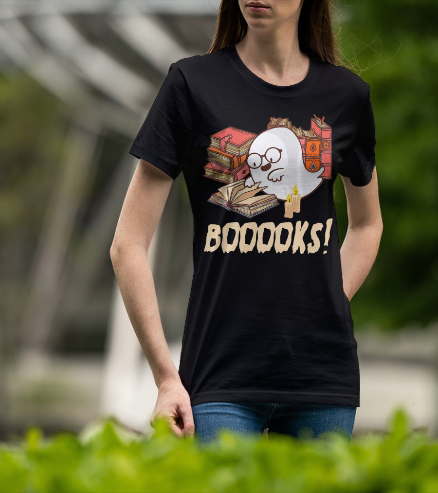 BOOOOKS Cute Reading Boo Ghost With Stacks Of Books And Candles T-Shirt