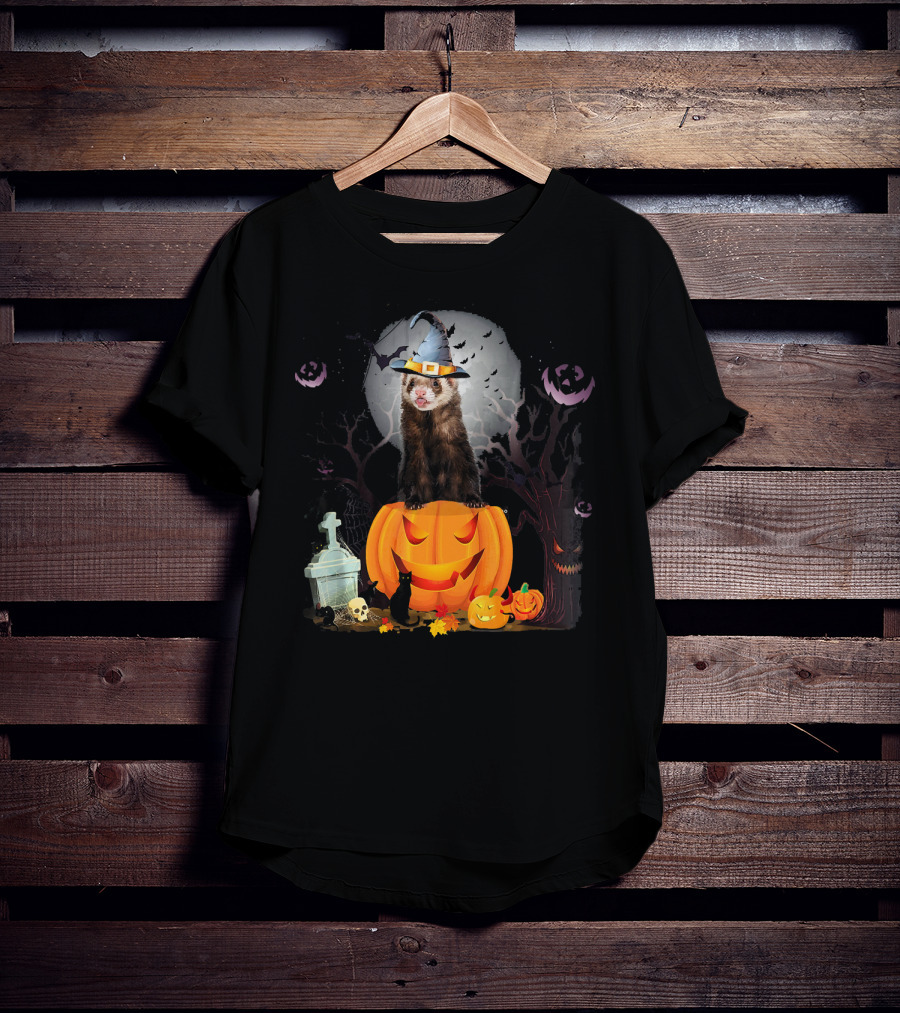 Funny Halloween Ferret With Pumpkin And Witch Hat T-Shirt
