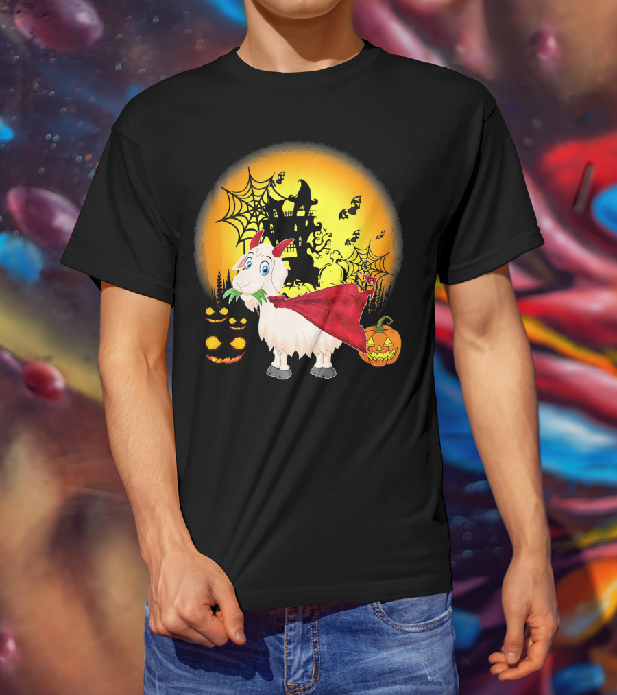 Funny Goat Halloween Cape Haunted House Pumpkins Spooky Night T-Shirt