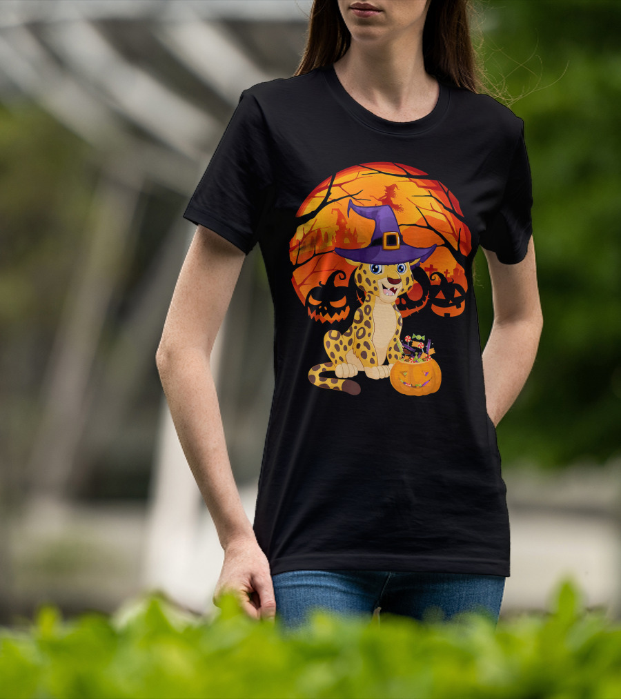 Halloween Costume Leo Witch Hat Leopard Jack-o'-Lantern Moon Shadows T-Shirt