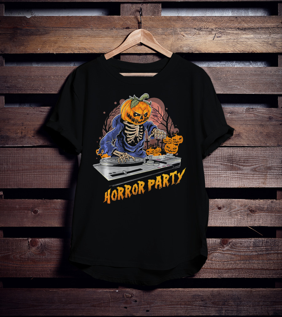 Horror Party Skeleton Pumpkin Head DJ Turntable Halloween Vibes T-Shirt
