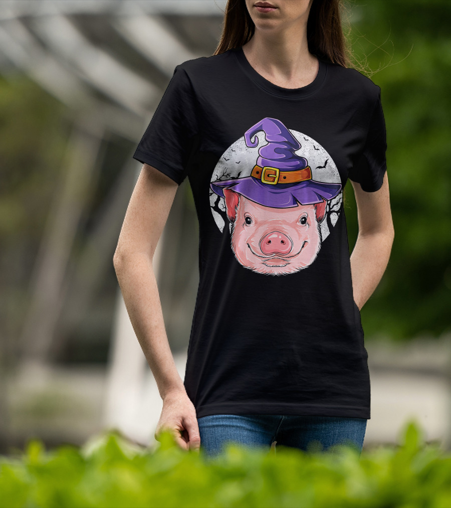 Pig Wearing Purple Witch Hat With Spooky Full Moon And Bats T-Shirt