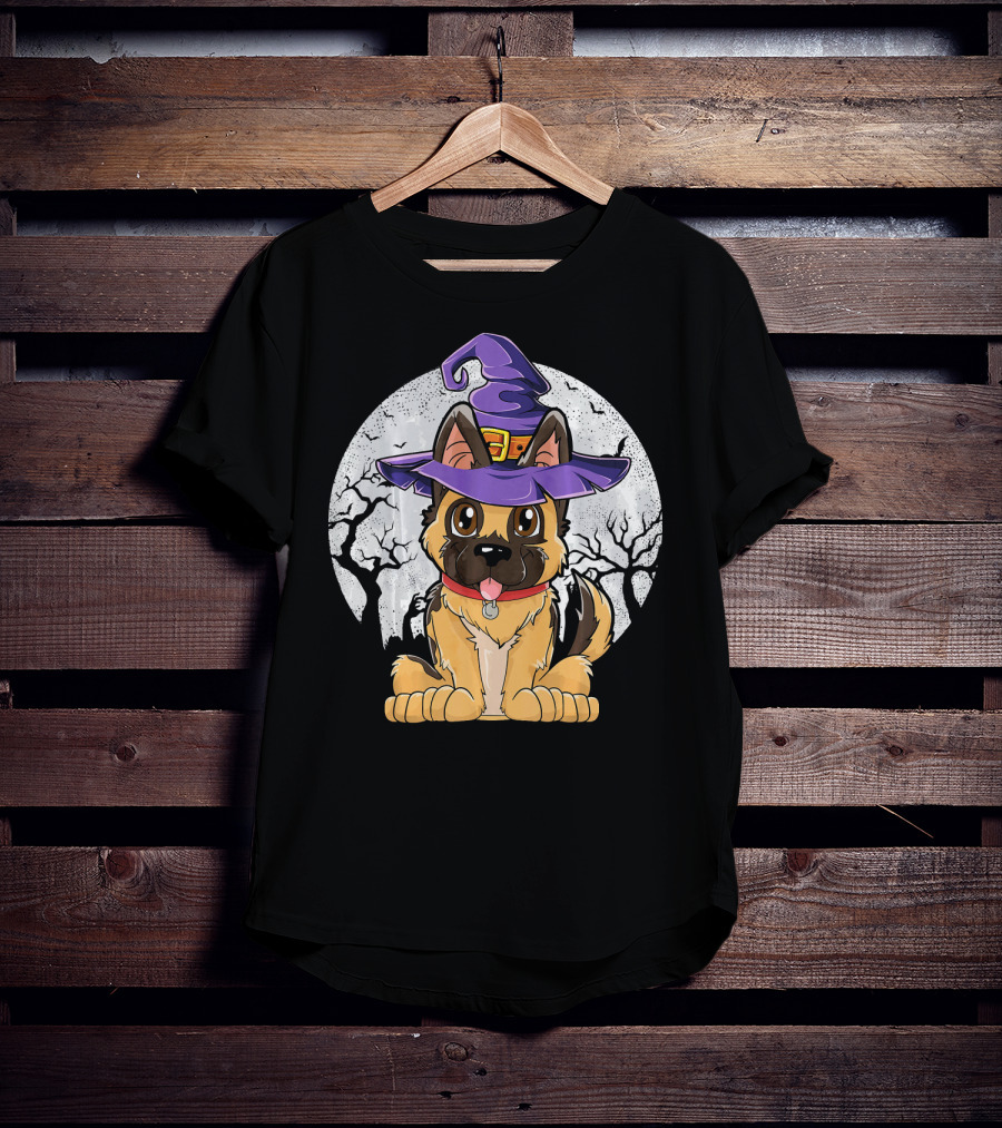 German Shepherd Witch Halloween Moon Background T-Shirt