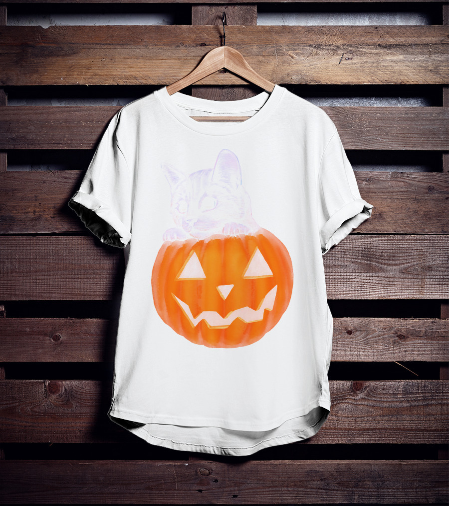Kitten Peeking From Jack-O'-Lantern Pumpkin Halloween T-Shirt