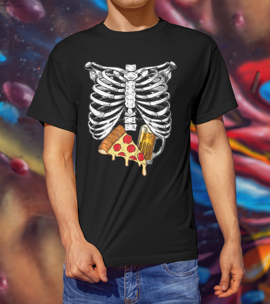 Skeleton Pregnancy Halloween Pizza And Beer Mug T-Shirt