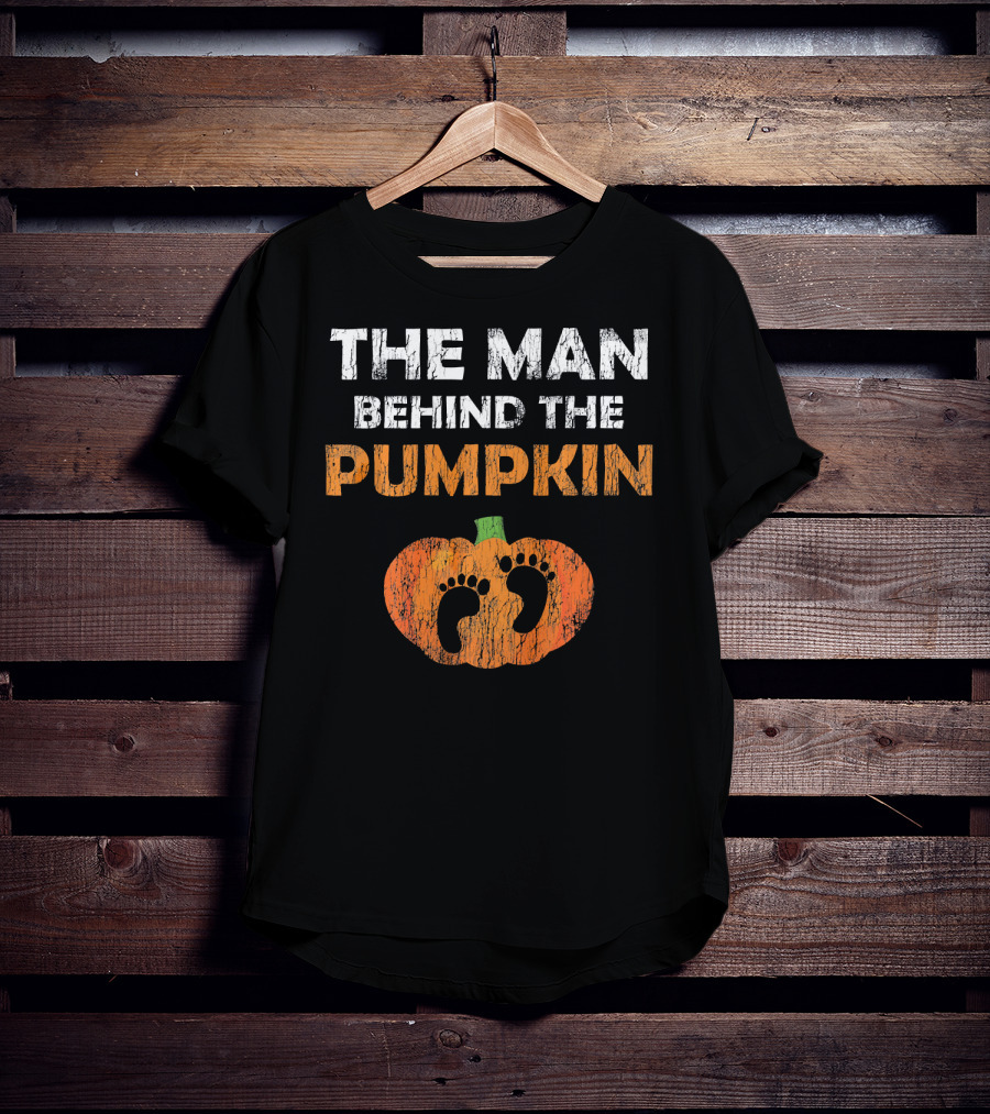 The Man Behind The Pumpkin Halloween Pregnancy Expect T-Shirt
