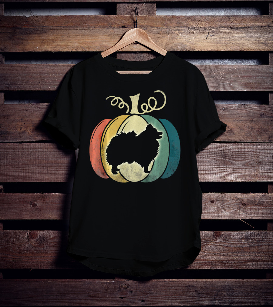 Pomeranian Dog Silhouette Vintage Pumpkin Halloween T-Shirt
