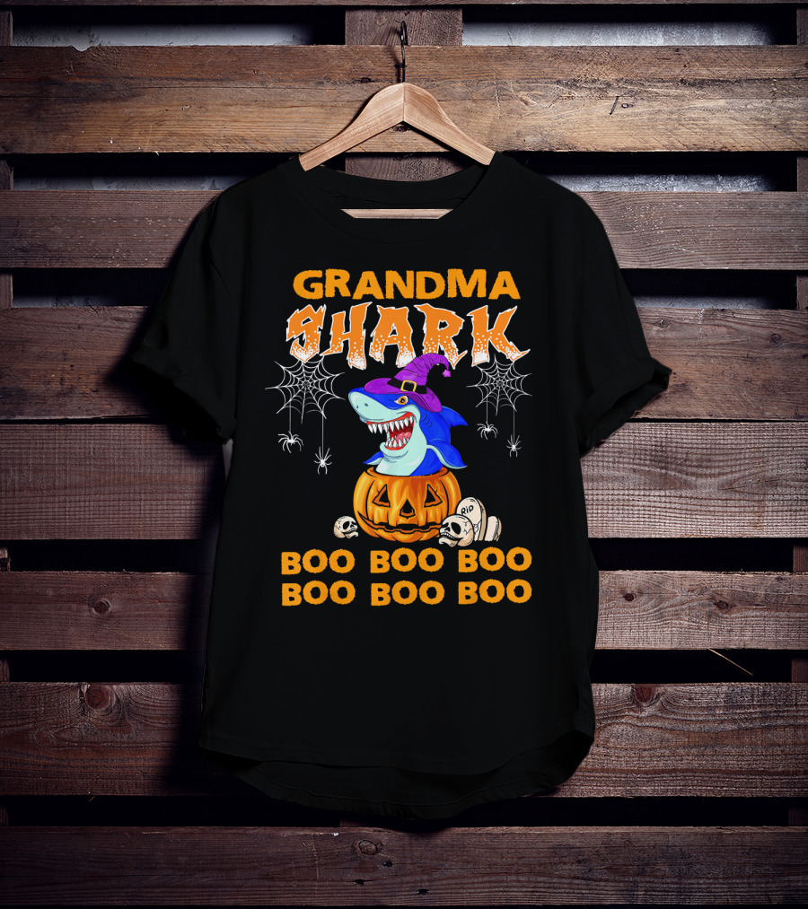 Grandma Shark Halloween Boo Boo Pumpkin Spider Webs T-Shirt