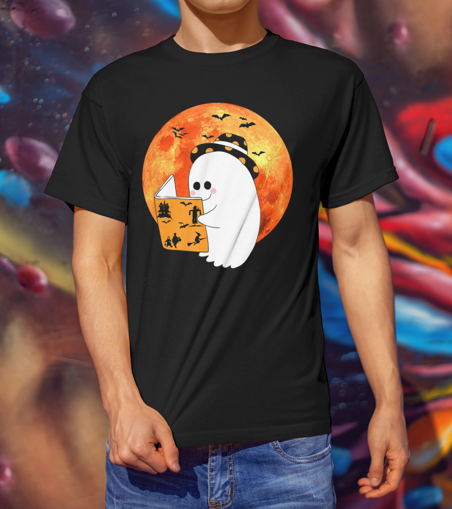 Halloween Ghost Reading Boo Books With Orange Moon And Bats T-Shirt