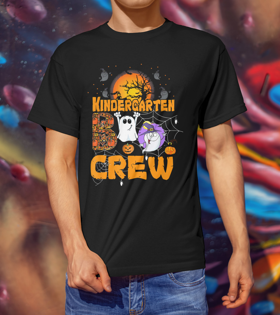 Kindergarten Boo Crew Halloween Teacher Ghosts Pumpkin Moon T-Shirt