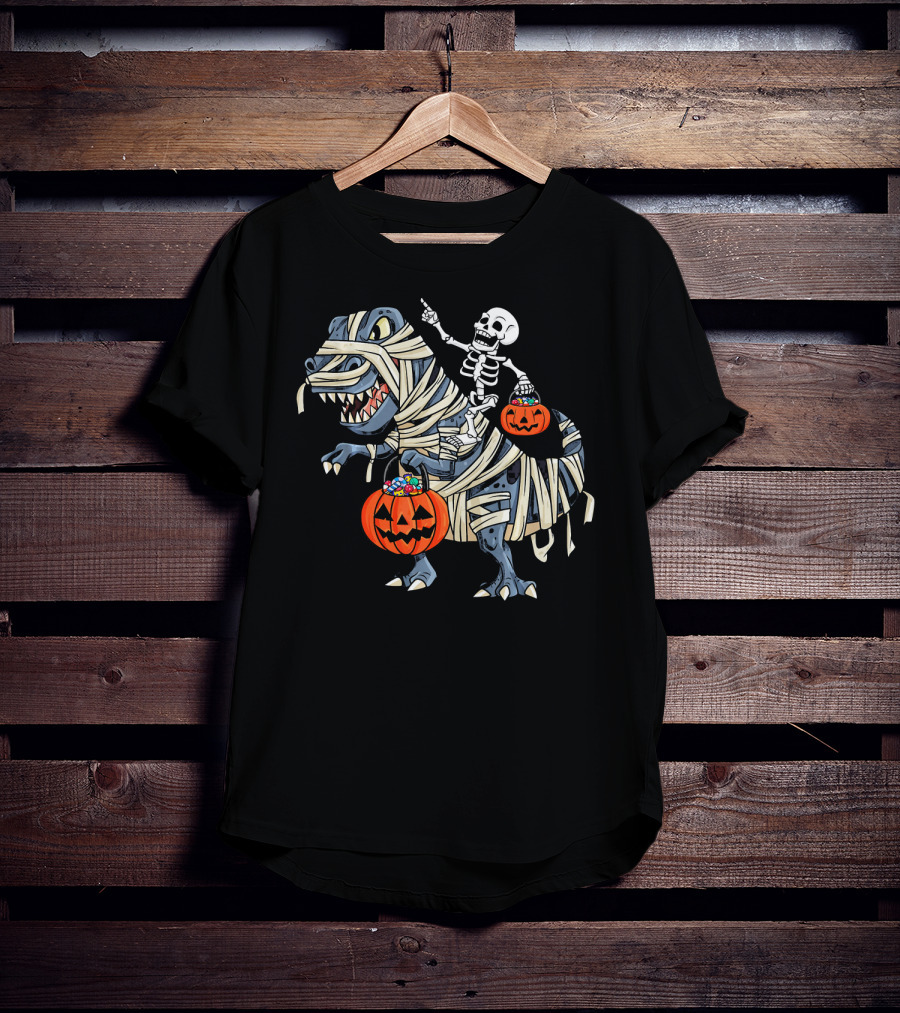 Skeleton Riding Mummy T-Rex With Pumpkin Candy Buckets Halloween Bo T-Shirt