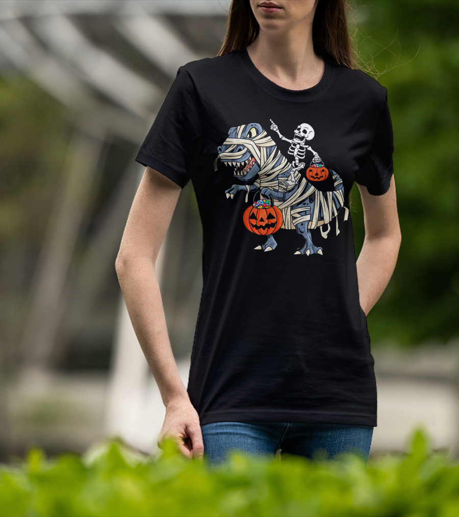 Skeleton Riding Mummy T-Rex With Pumpkin Candy Buckets Halloween Bo T-Shirt