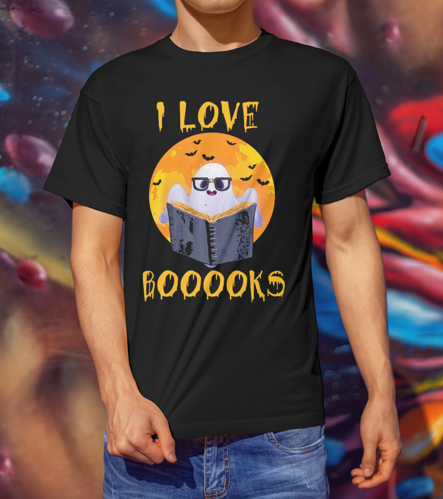 I Love Boooooks Halloween Ghost Reading With Bats T-Shirt