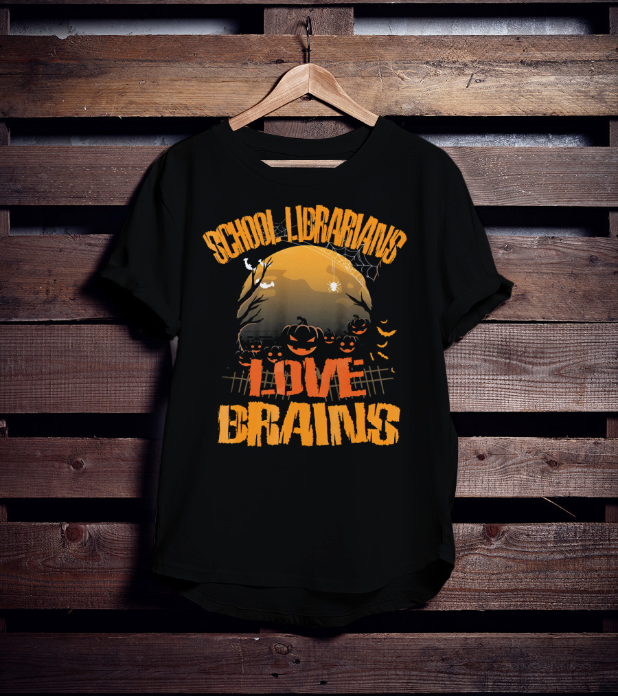 School Librarians Love Brains Halloween Pumpkins Spider Web Moon T-Shirt