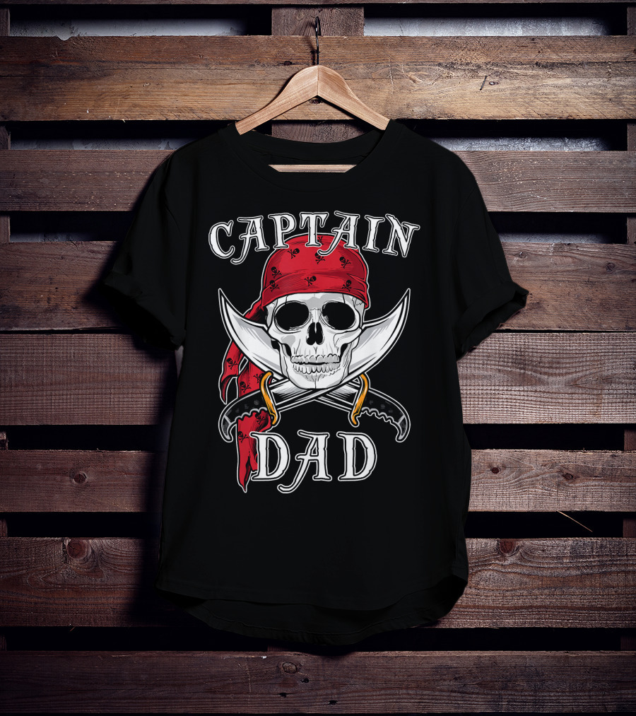 Captain Dad Funny Halloween Pirate Skull Bandana Swords T-Shirt