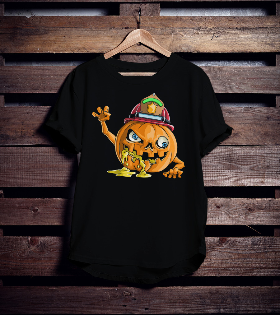Zombie Pumpkin Firefighter Halloween Jack-O'-Lantern With Fireman's Helmet T-Shirt