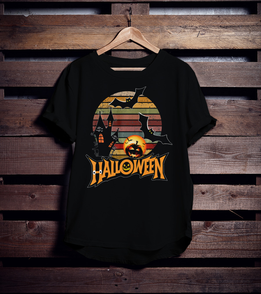 Halloween Retro Scary Trick Or Treat Haunted House Bats Pumpkin T-Shirt