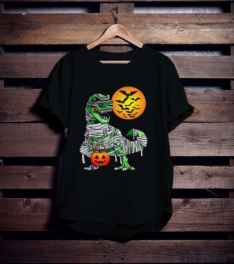 Tyrannosaurus Rex Dinosaur Mummy With Pumpkin And Bats Halloween Boy T-Shirt