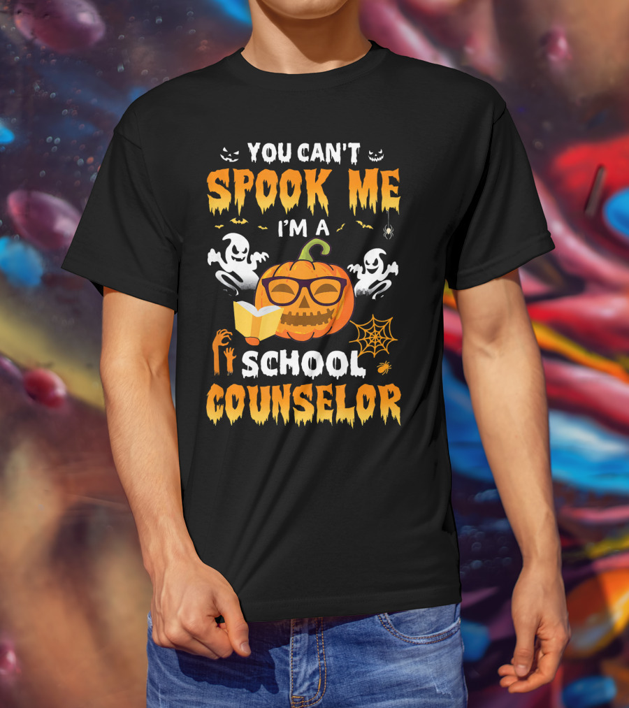 You Can't Spook Me I'm A School Counselor Halloween Pumpkin Ghosts Book Spiders T-Shirt