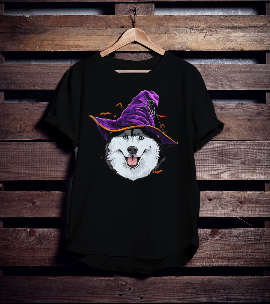 Siberian Husky Purple Witch Hat With Bats And Cobwebs T-Shirt