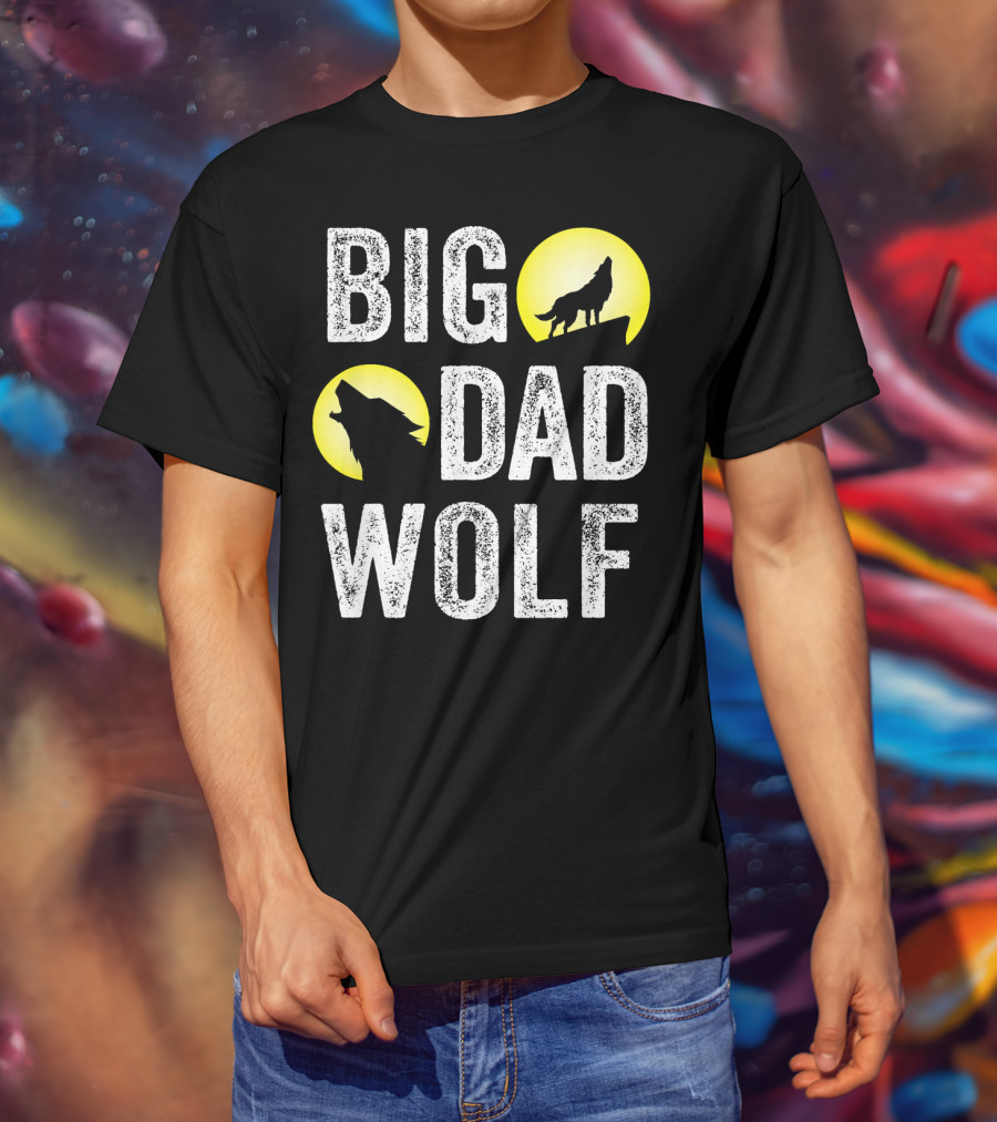 Big Dad Wolf Howling T-Shirt