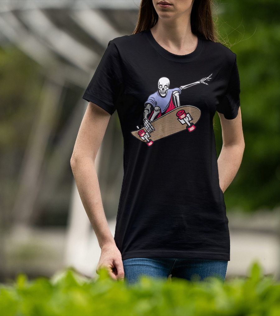 Skeleton Skateboarding Halloween Trick Airtime T-Shirt