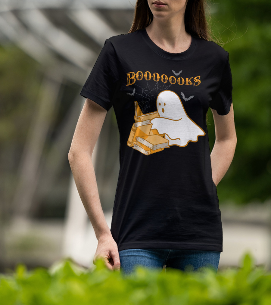 Booooooks Ghost Reading Bat Halloween Teacher T-Shirt