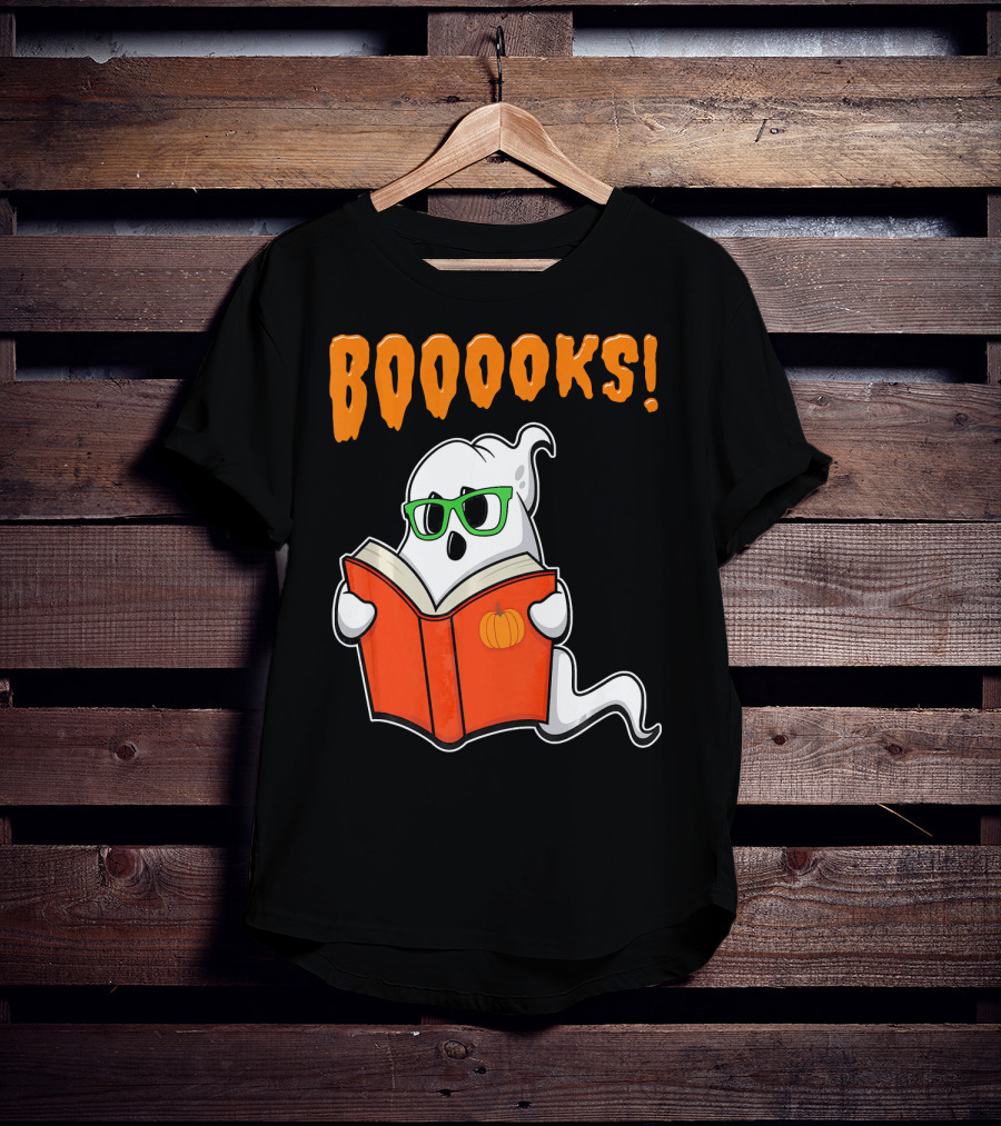 Booooks Ghost With Green Glasses And Pumpkin Book Funny Teacher Halloween T-Shirt