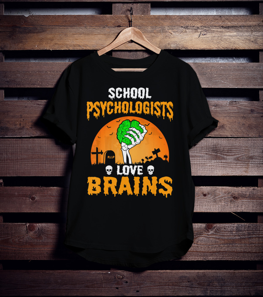 School Psychologists Love Brains Zombie Graveyard T-Shirt