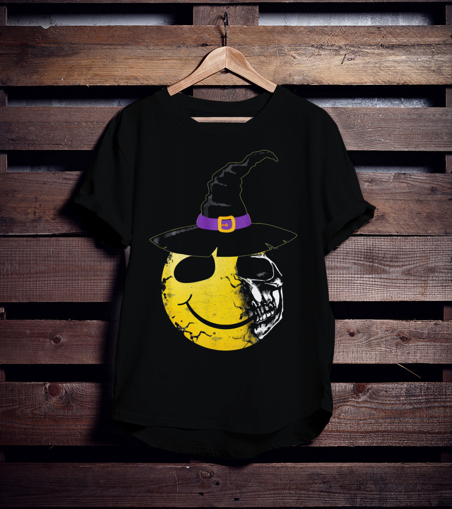 Halloween Witch Hat Smiley Half Skull Face T-Shirt
