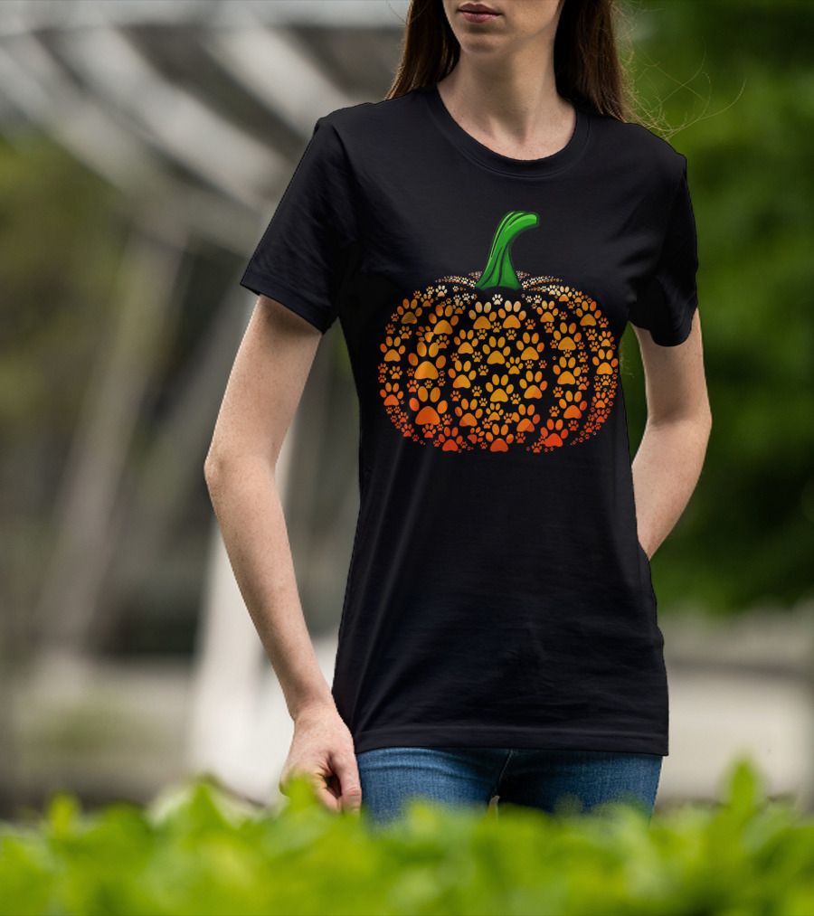 Funny Pumpkin Paw Halloween Dog Cat Cost T-Shirt