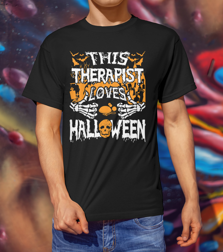 This Therapist Loves Halloween Skeletons Pumpkins Bats Skulls T-Shirt
