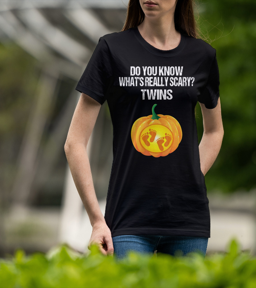 Do You Know What's Really Scary? Twins Pumpkin Belly Pregnancy Announcement T-Shirt