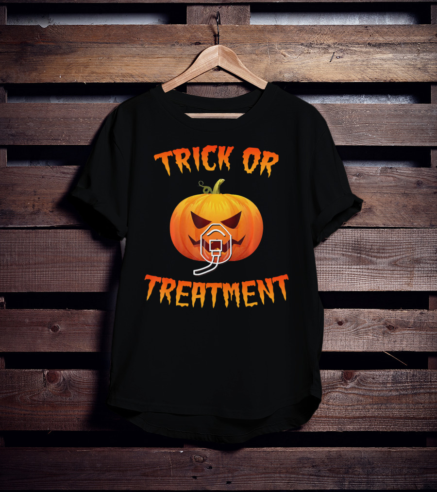 Trick Or Treatment Halloween Respiratory Therapist Pumpkin T-Shirt
