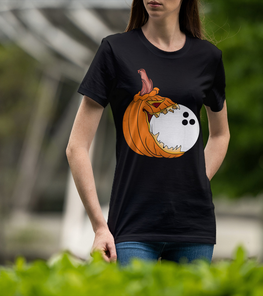 Pumpkin Carving Eating Bowling Ball Halloween Fun T-Shirt